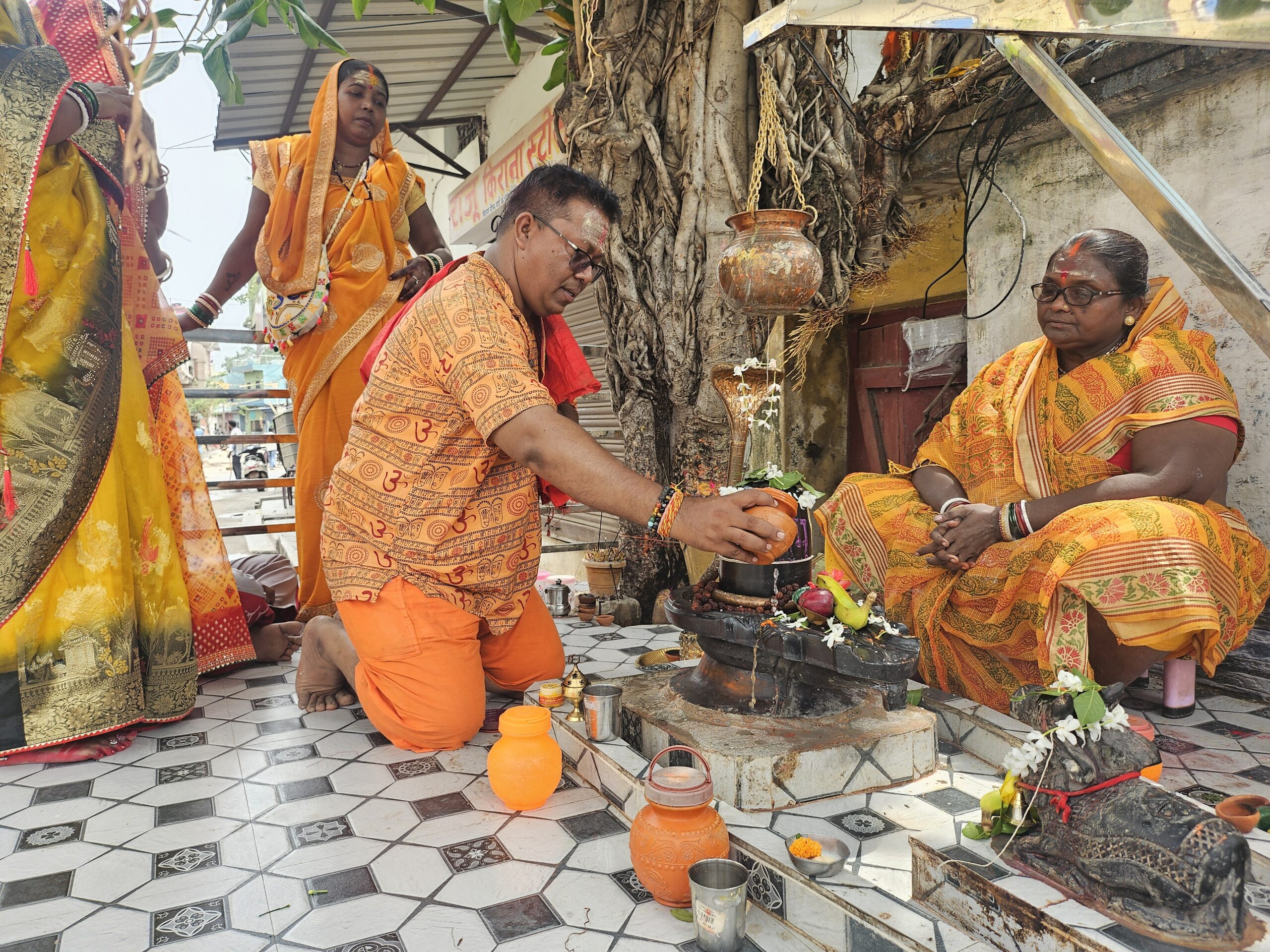 बटकेश्वर महादेव मंदिर में होगा आज महादेव प्रसाद का भंडारा  …
