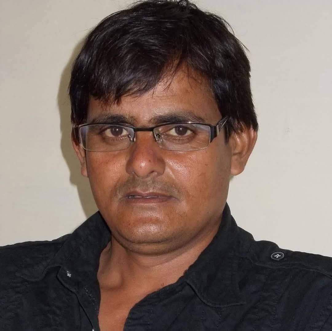 भिलाई शहर के वरिष्ठ पत्रकार संतोष यादव अब नहीं रहे, शहर के गणमान्य लोगों ने दी श्रद्धांजलि …